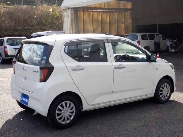 DAIHATSU MIRA E S 2017