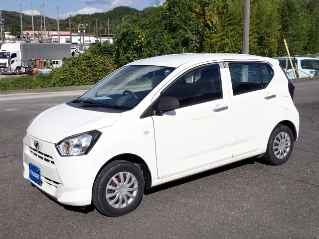 DAIHATSU MIRA E S 2017