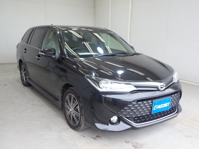 TOYOTA COROLLA FIELDER 2015