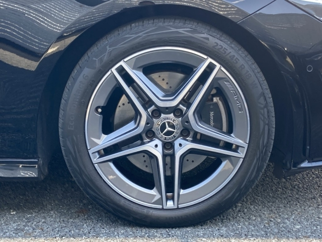 MERCEDES BENZ CLA CLASS 2021