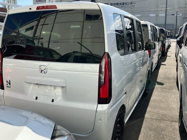 HONDA N BOX 2025