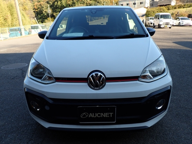 VOLKSWAGEN UP 2019