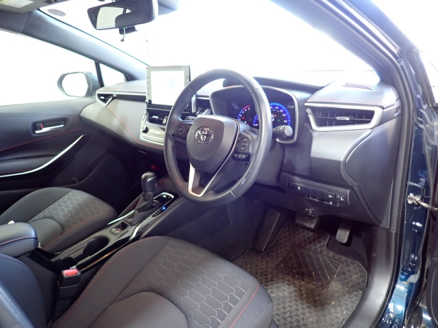 TOYOTA COROLLA SPORT 2021