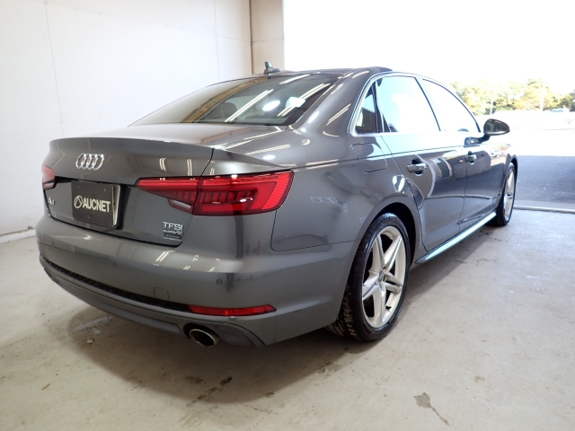 AUDI A4 2016