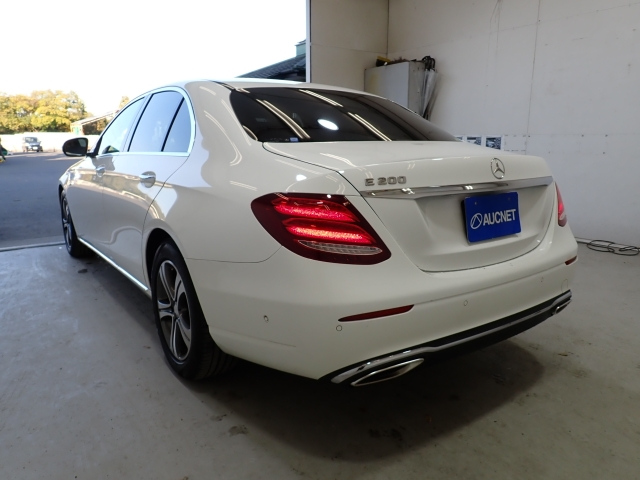 MERCEDES BENZ E CLASS 2016