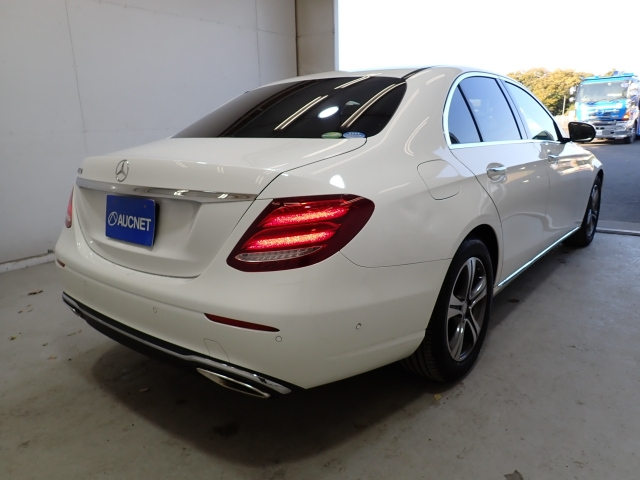 MERCEDES BENZ E CLASS 2016