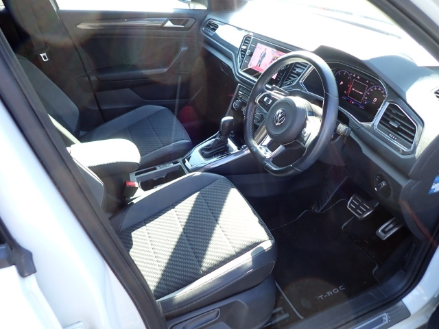 VOLKSWAGEN T-ROC 2020