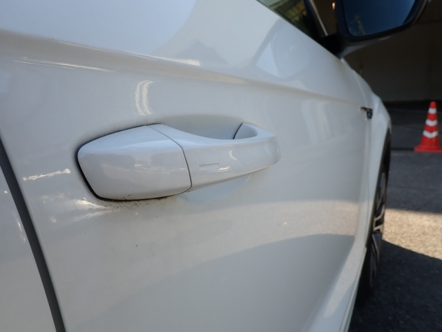 VOLKSWAGEN T-ROC 2020