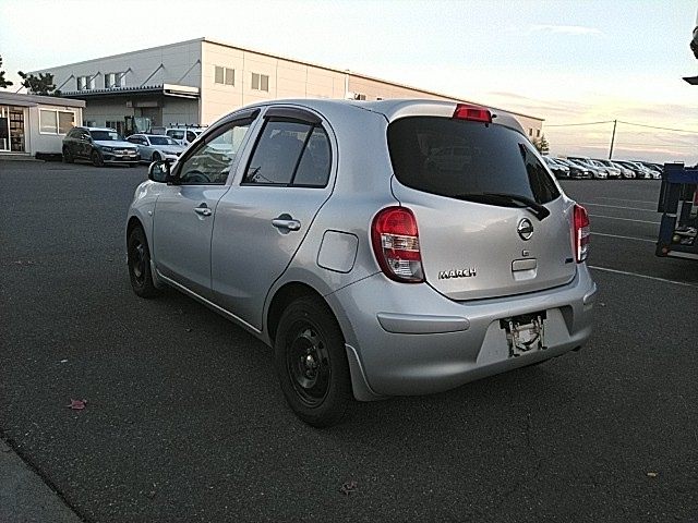 NISSAN MARCH 2012