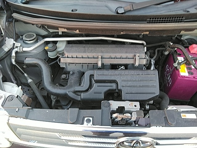 TOYOTA PIXIS SPACE 2014