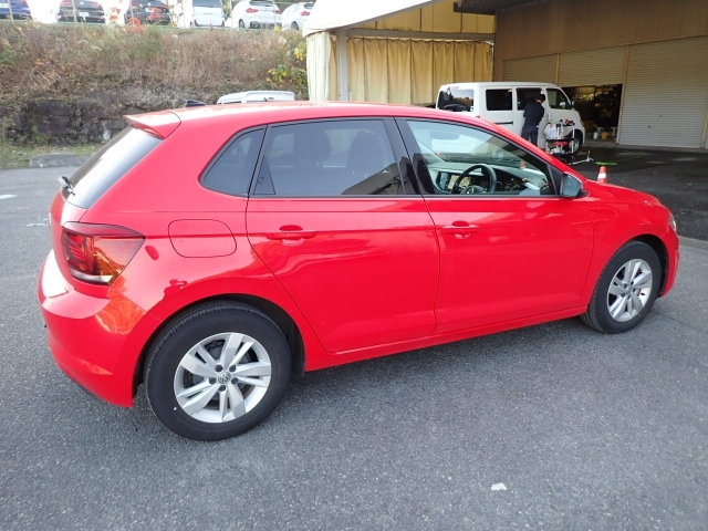 VOLKSWAGEN POLO 2019