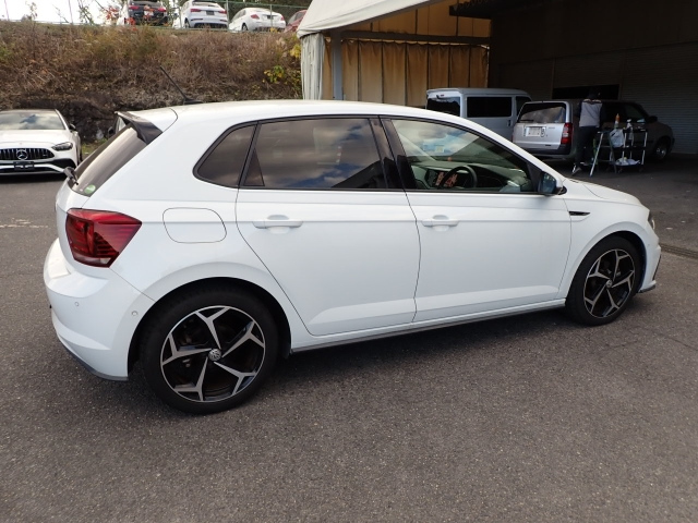 VOLKSWAGEN POLO 2019