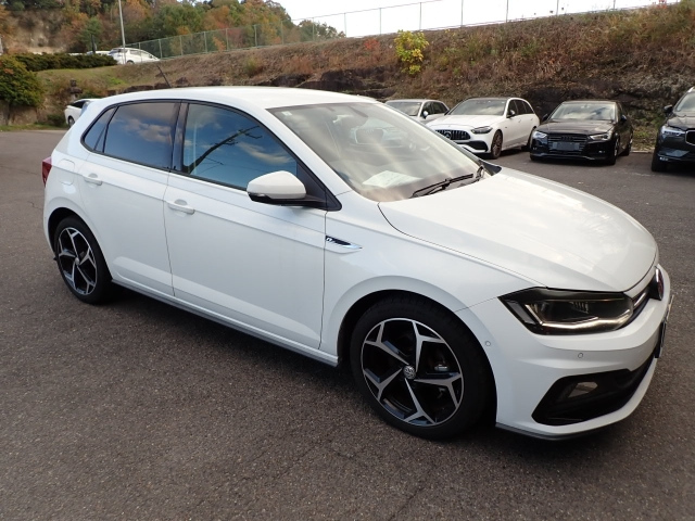 VOLKSWAGEN POLO 2019