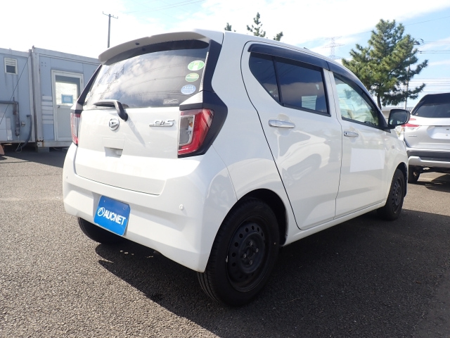 DAIHATSU MIRA E S 2017