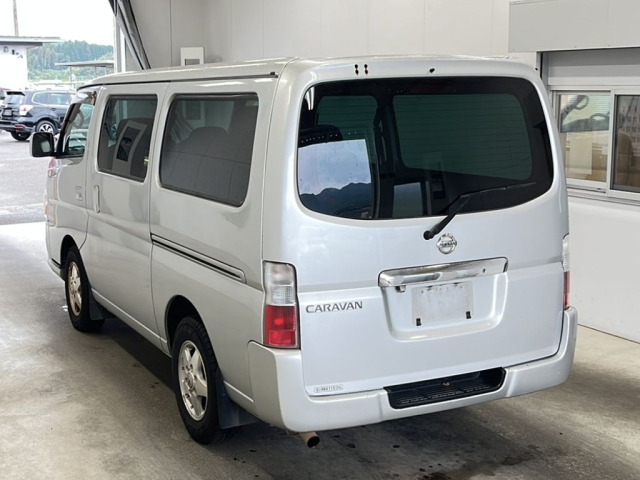 NISSAN CARAVAN VAN 2011