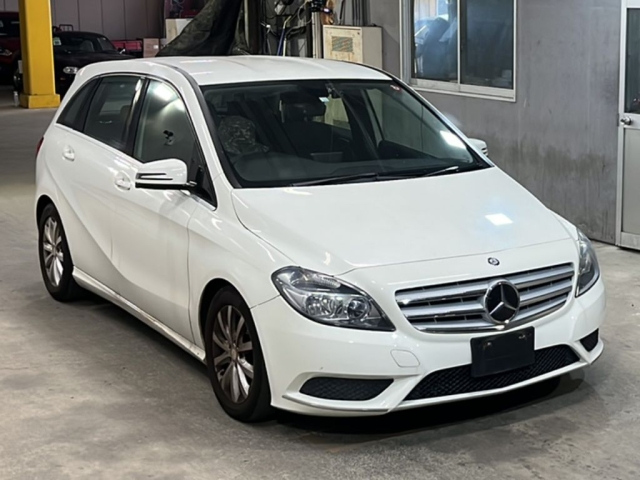 MERCEDES BENZ B CLASS 2012