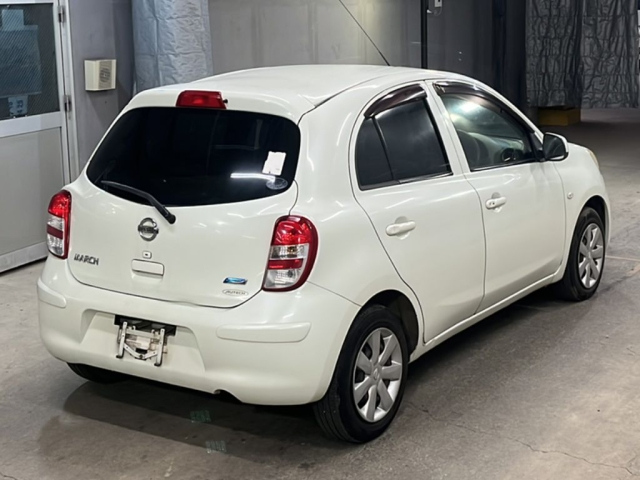 NISSAN MARCH 2011
