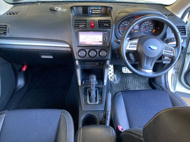 SUBARU FORESTER 2014