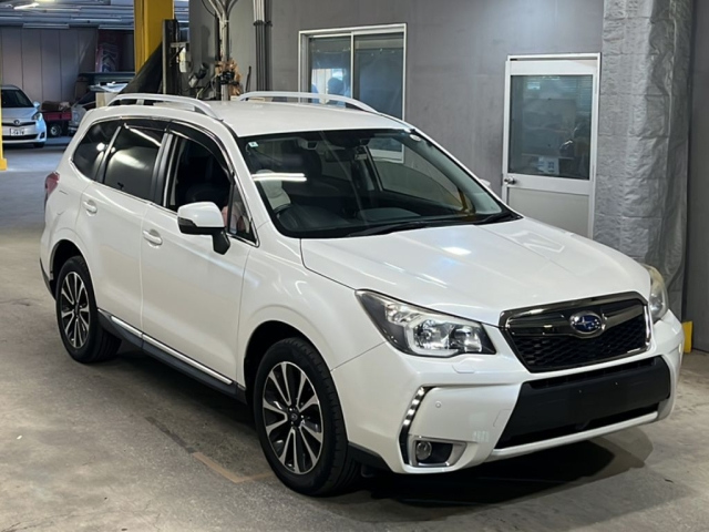 SUBARU FORESTER 2014
