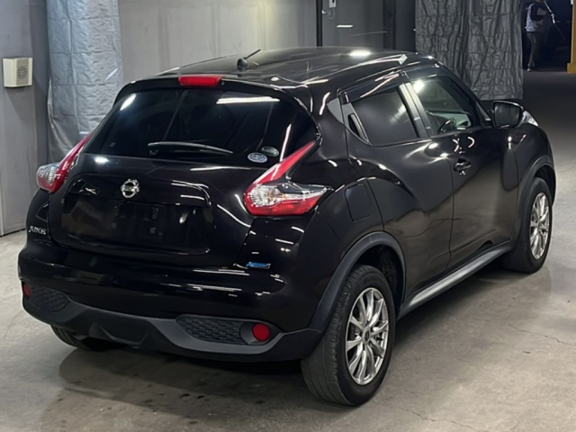 NISSAN JUKE 2015