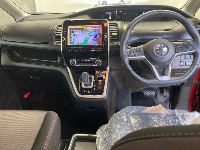 NISSAN SERENA 2018