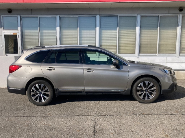 SUBARU LEGACY OUTBACK 2015