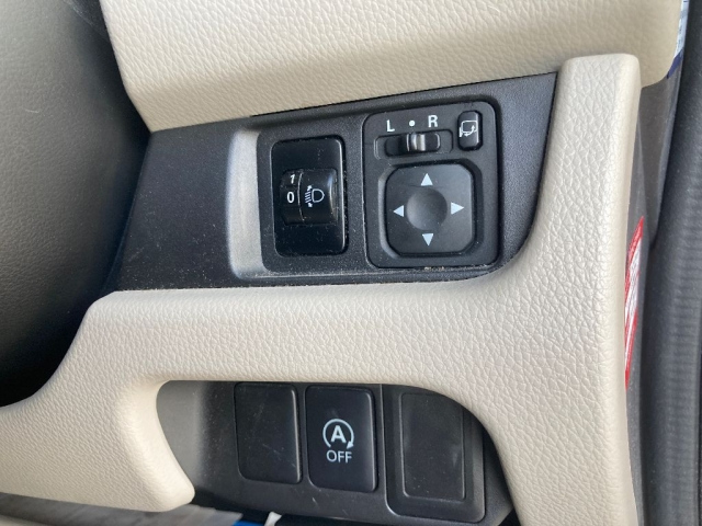 MITSUBISHI EK WAGON 2013