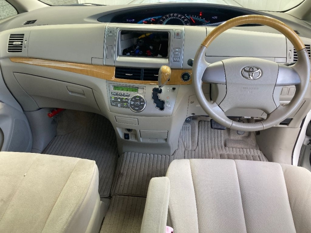 TOYOTA ESTIMA 2008