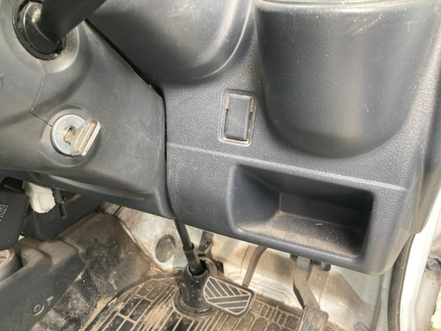 NISSAN CLIPPER TRUCK 2014