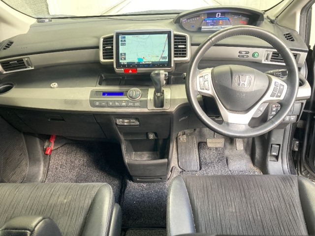 HONDA FREED 2014