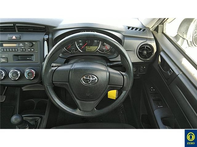 TOYOTA COROLLA AXIO 2019