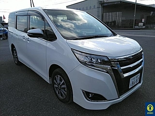 TOYOTA ESQUIRE 2019