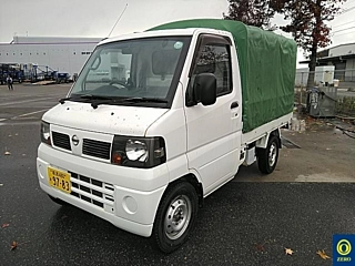 NISSAN CLIPPER TRUCK 2011