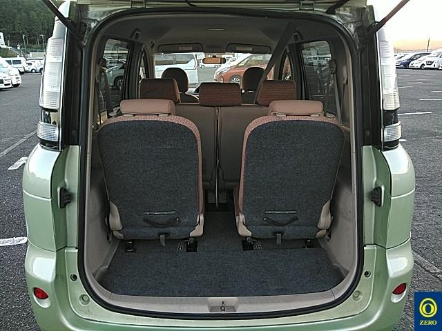 TOYOTA SIENTA 2014