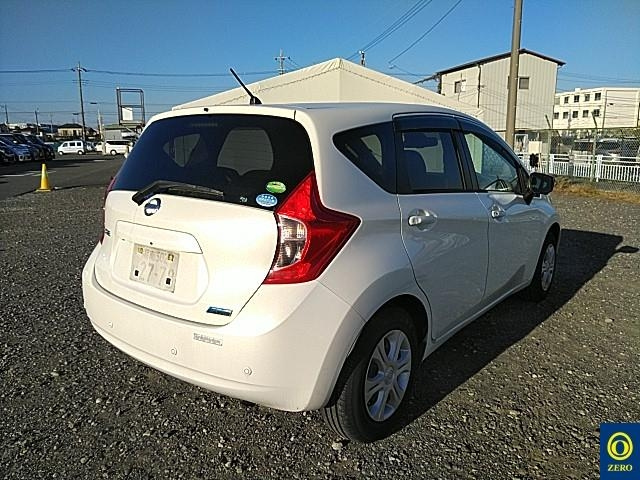NISSAN NOTE 2015
