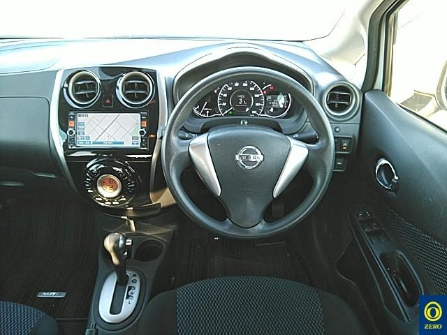 NISSAN NOTE 2015