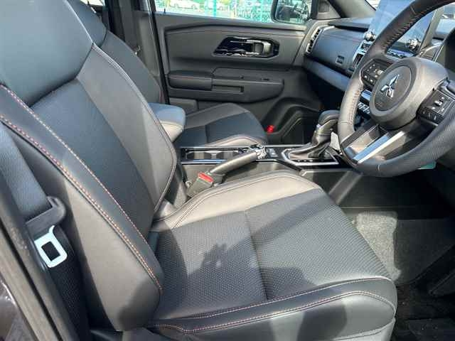 MITSUBISHI TRITON 2025