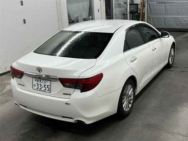 TOYOTA MARK X 2013