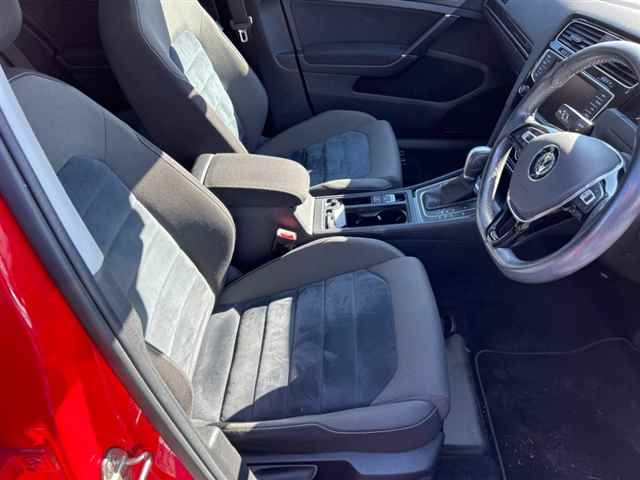 VOLKSWAGEN GOLF VARIANT 2014