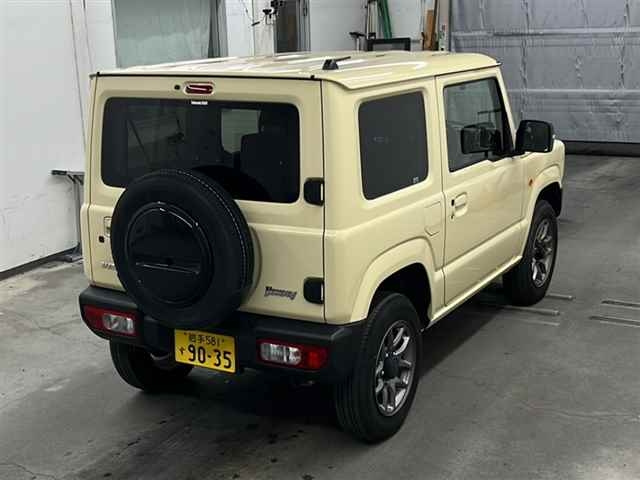 SUZUKI JIMNY 2023