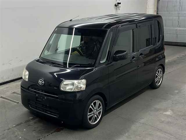 DAIHATSU TANTO 2008