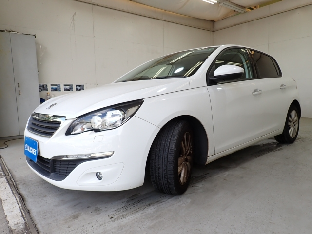 PEUGEOT 308 2015