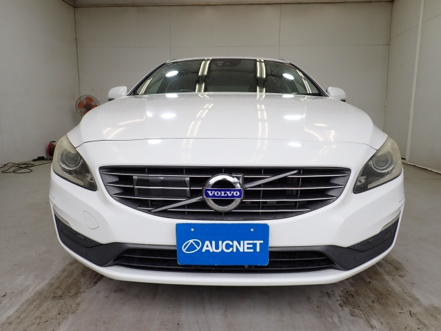 VOLVO V60 2014