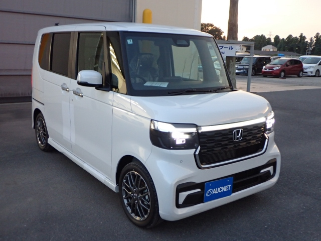 HONDA N BOX 2025