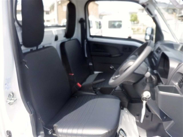 DAIHATSU HIJET TRUCK 2024