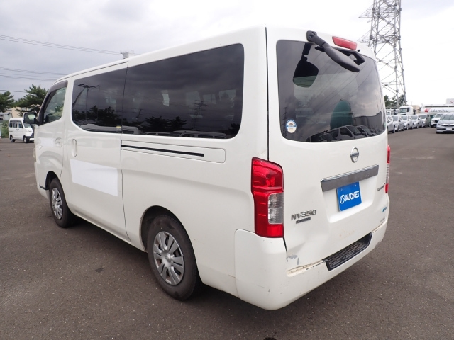NISSAN CARAVAN VAN 2014