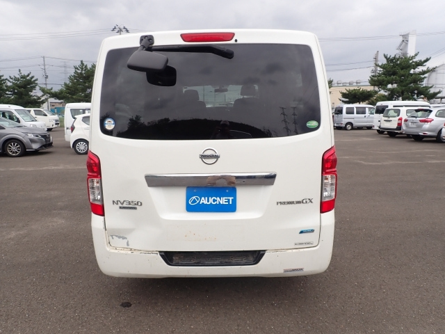 NISSAN CARAVAN VAN 2014