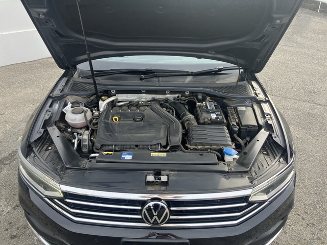 VOLKSWAGEN PASSAT VARIANT 2021