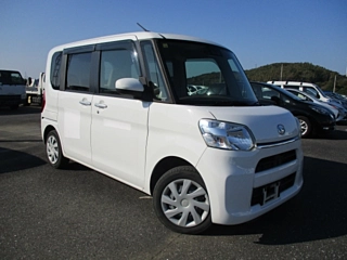 DAIHATSU TANTO 2018