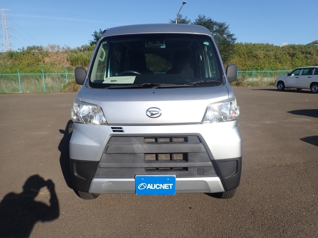 DAIHATSU HIJET VAN 2019